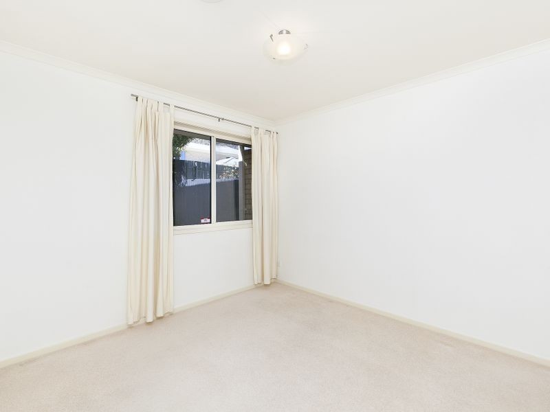 7/5 Florence Fuller Crescent, Conder ACT 2906
