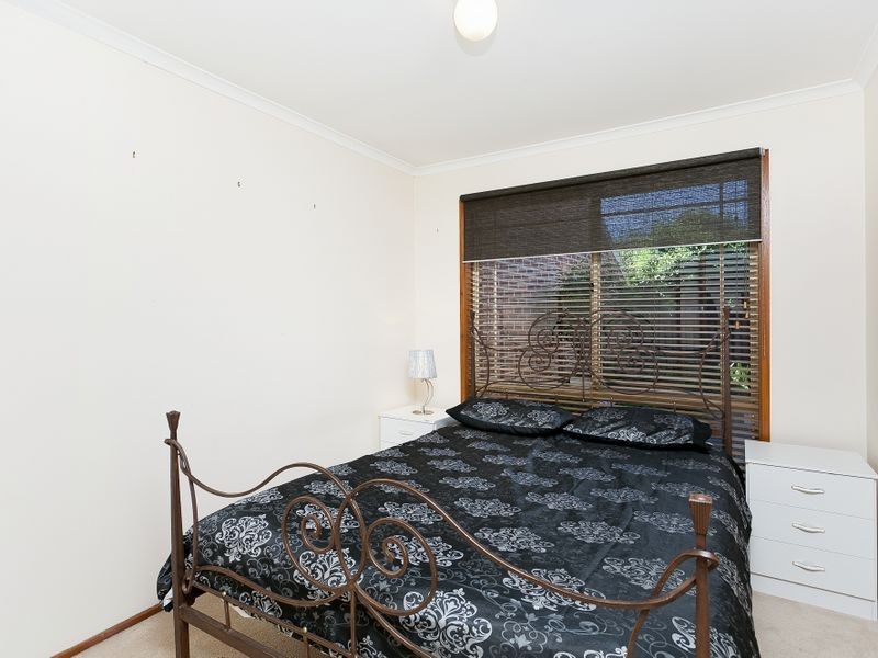 18/34 Sid Barnes Crescent, Gordon ACT 2906