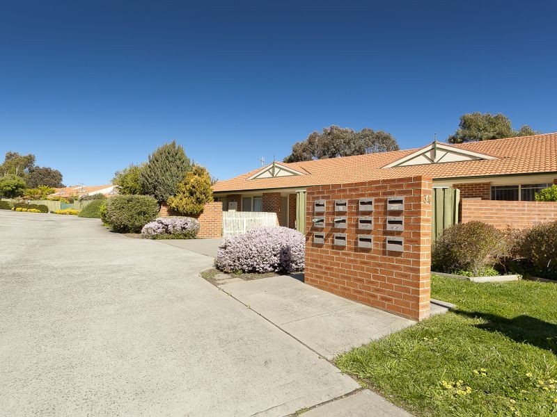 18/34 Sid Barnes Crescent, Gordon ACT 2906