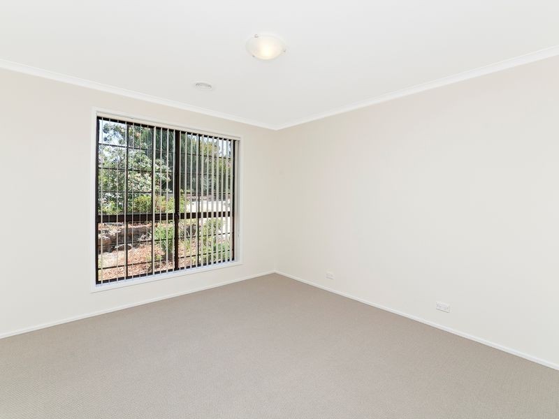 2 Bulcock Place, Fadden ACT 2904