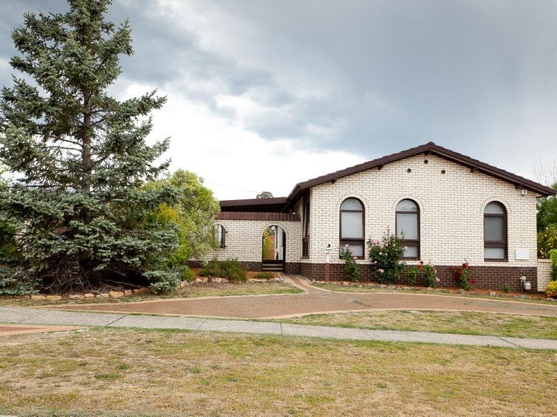 140 Clift Crescent, Richardson ACT 2905