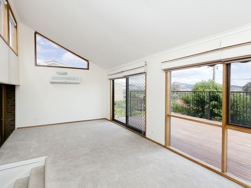 43 Castleton Crescent, Gowrie ACT 2904