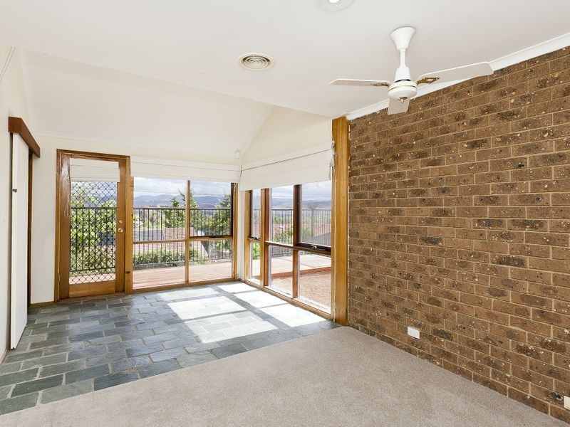 43 Castleton Crescent, Gowrie ACT 2904