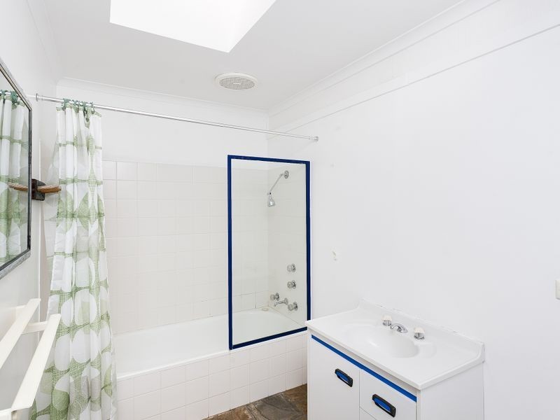 43 Castleton Crescent, Gowrie ACT 2904