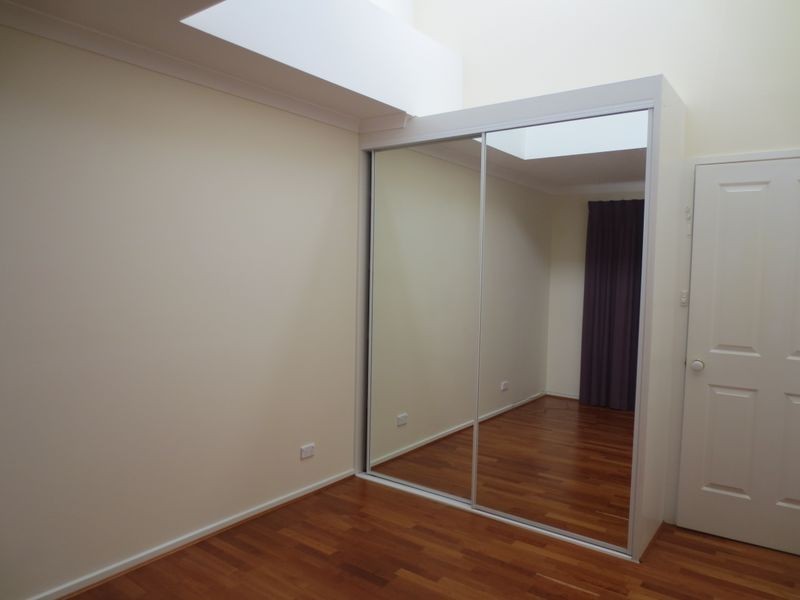 4/113 Mortimer Lewis Drive, Greenway ACT 2900