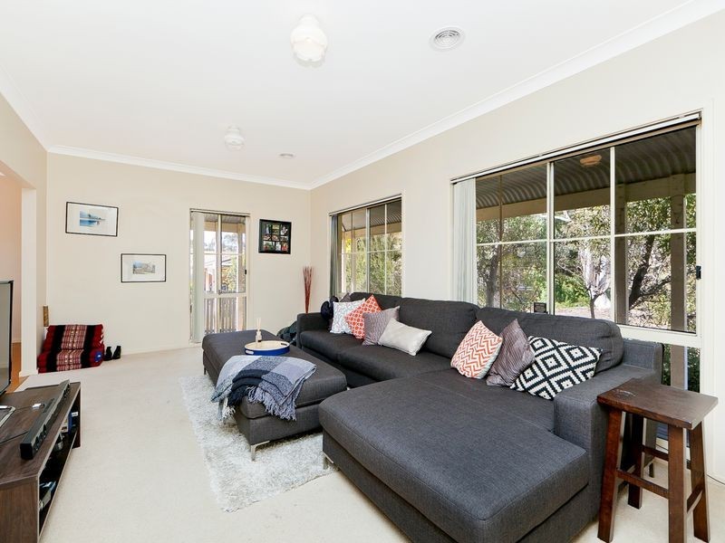 4 Kingscote Crescent, Bonython ACT 2905