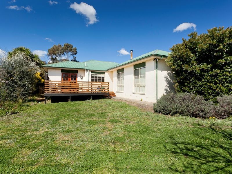 4 Kingscote Crescent, Bonython ACT 2905