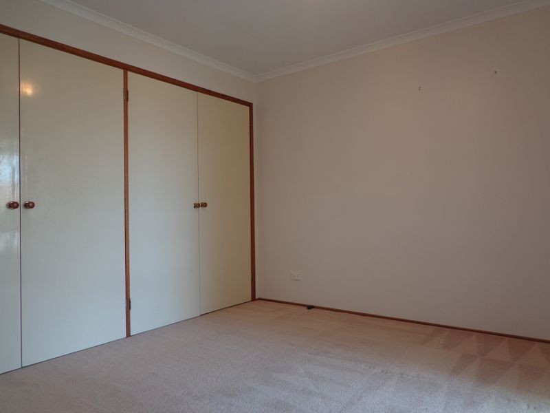 4 Steffanoni Circuit, Monash ACT 2904