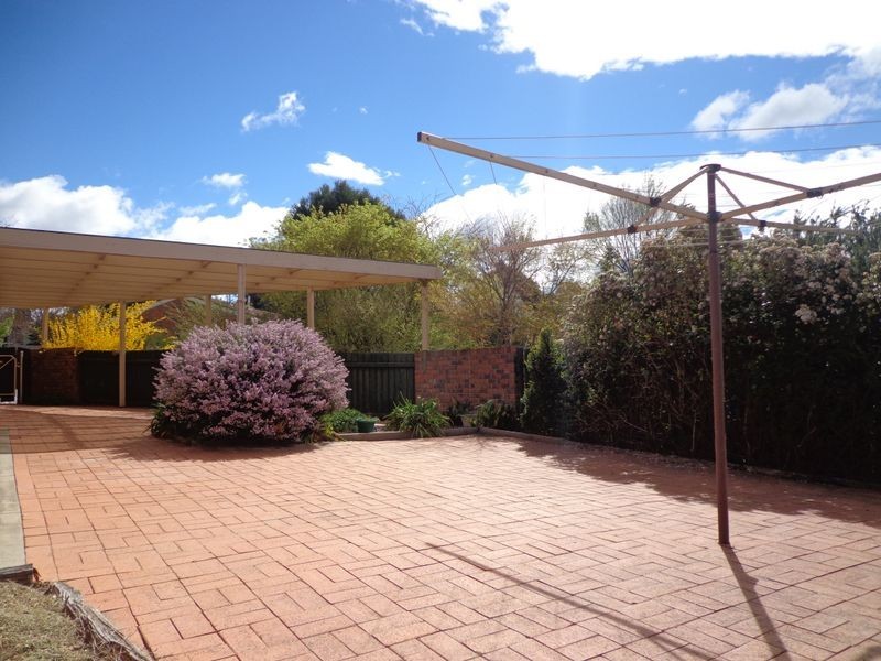 4 Steffanoni Circuit, Monash ACT 2904