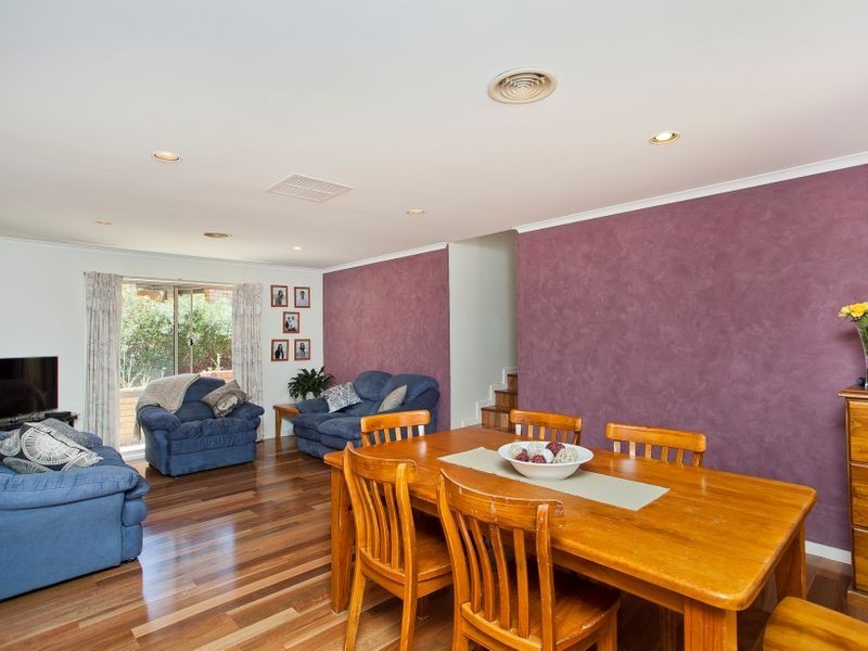 55 Girdlestone Circuit, Calwell ACT 2905