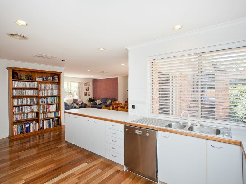 55 Girdlestone Circuit, Calwell ACT 2905