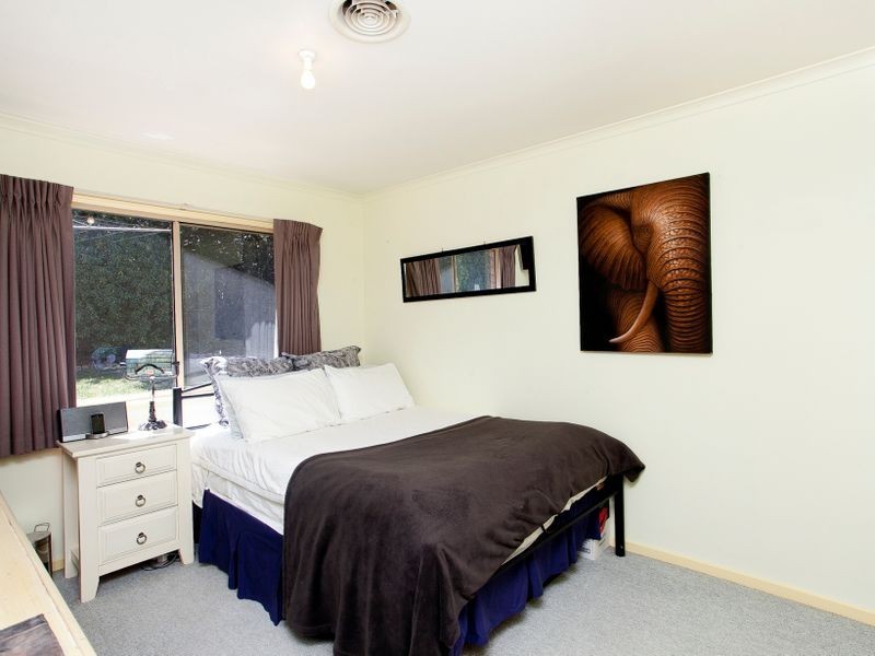 55 Girdlestone Circuit, Calwell ACT 2905