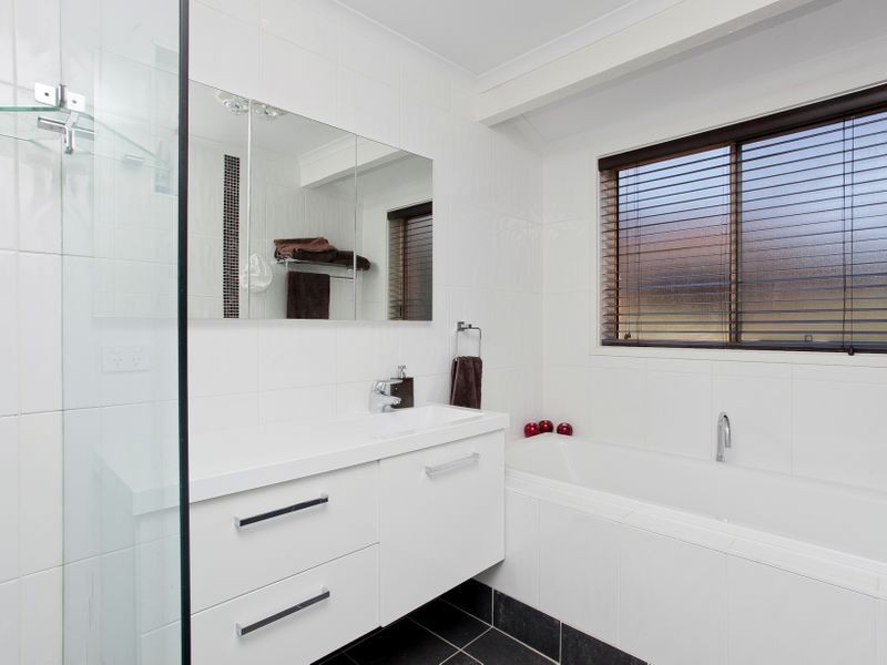 55 Girdlestone Circuit, Calwell ACT 2905