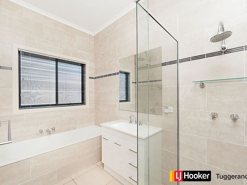 5 Booderee Place, Banks ACT 2906