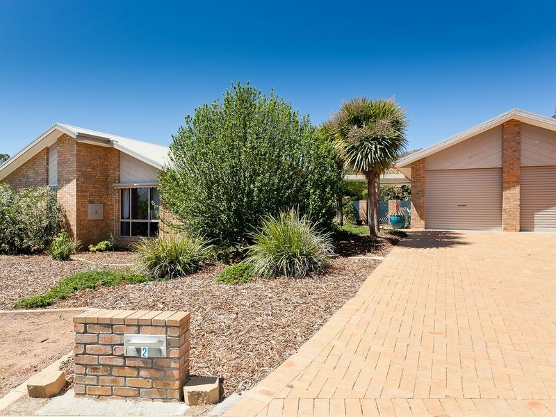 2 McKeown Place, Banks ACT 2906
