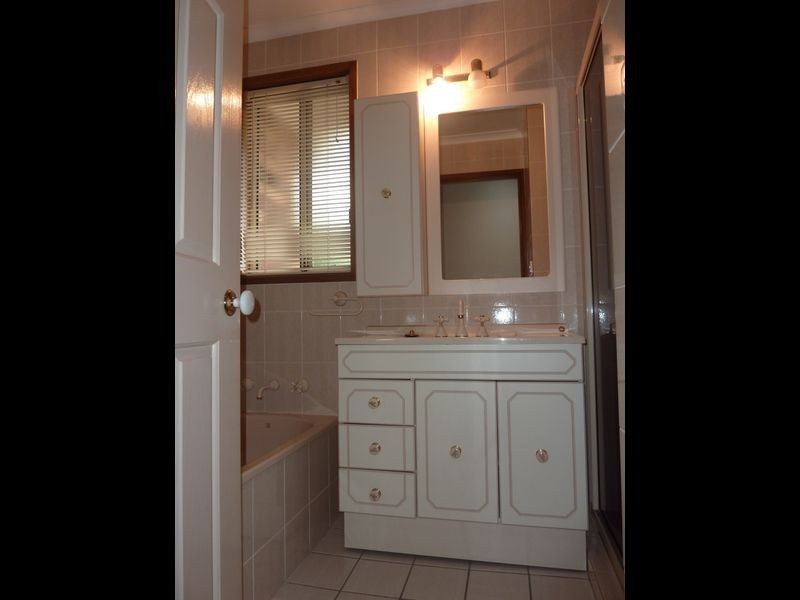 8A Kayser Place, Monash ACT 2904