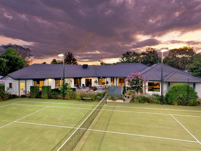 8 Alexandra Street, Hall ACT 2618