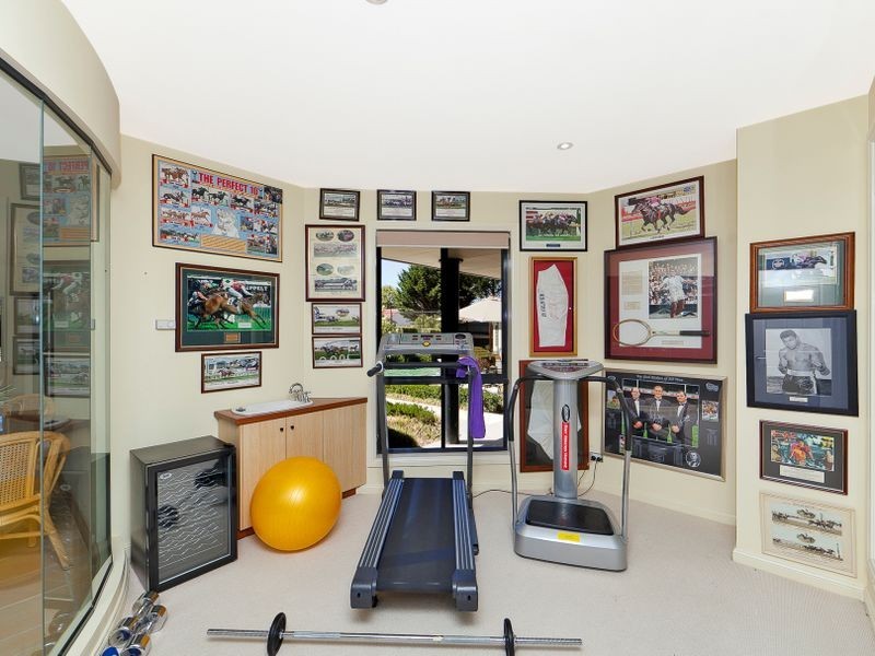 8 Alexandra Street, Hall ACT 2618