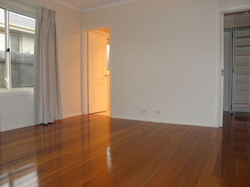66 McGilvray Close, Gordon ACT 2906