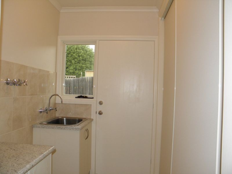 66 McGilvray Close, Gordon ACT 2906