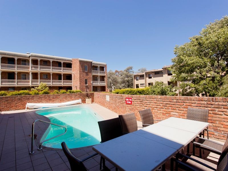 12/11 Giles Street, Griffith ACT 2603