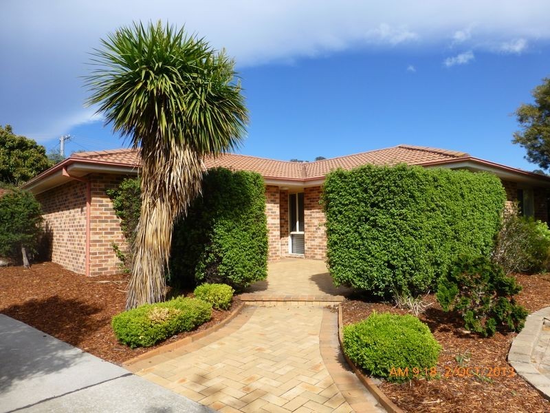 80 Casey Crescent, Calwell ACT 2905
