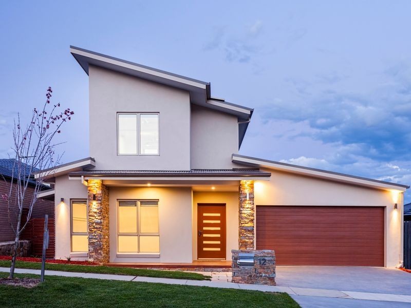 12 Kevin Curtis Crescent, Casey ACT 2913