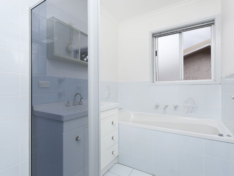 70 Galloway Street, Isabella Plains ACT 2905