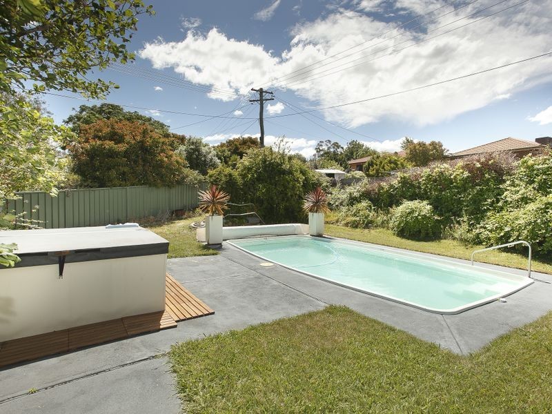 3 Airey Crescent, Fadden ACT 2904