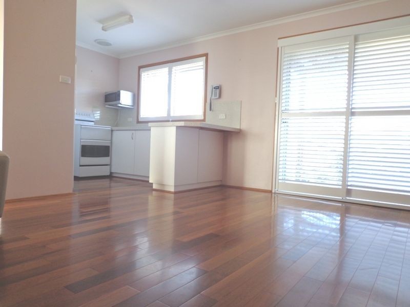 12 Midge Street, Gordon ACT 2906