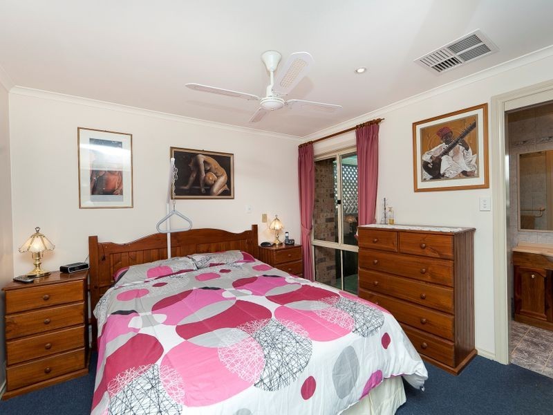 9 Larkin Close, Gordon ACT 2906