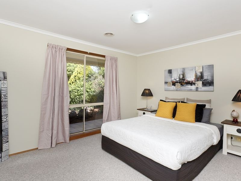 6 Bottrill Street, Bonython ACT 2905