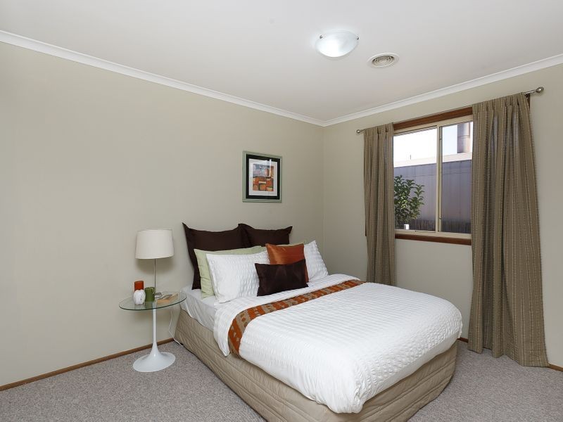 6 Bottrill Street, Bonython ACT 2905
