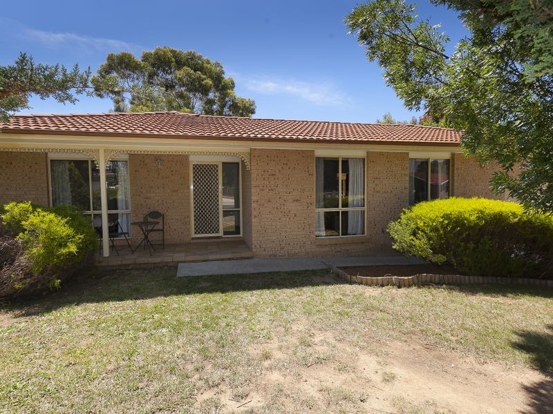 6 Bottrill Street, Bonython ACT 2905