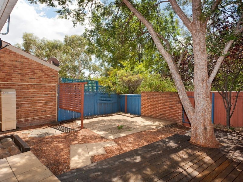 2/23 Maddock Place, Gordon ACT 2906