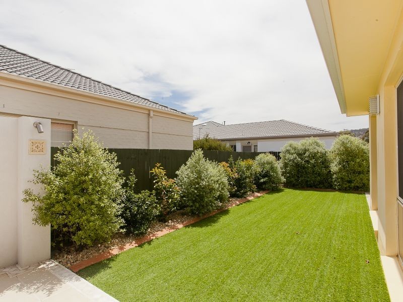 66 McGilvray Close, Gordon ACT 2906