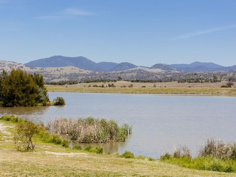 66 McGilvray Close, Gordon ACT 2906