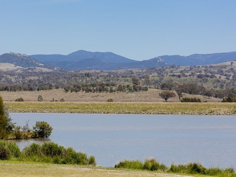 66 McGilvray Close, Gordon ACT 2906