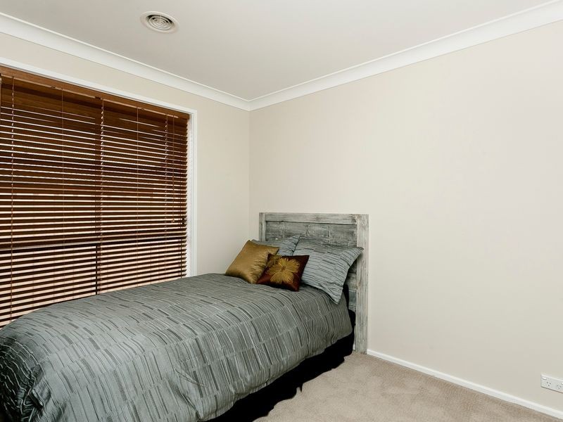 9 Shylie Rymill Street, Bonython ACT 2905