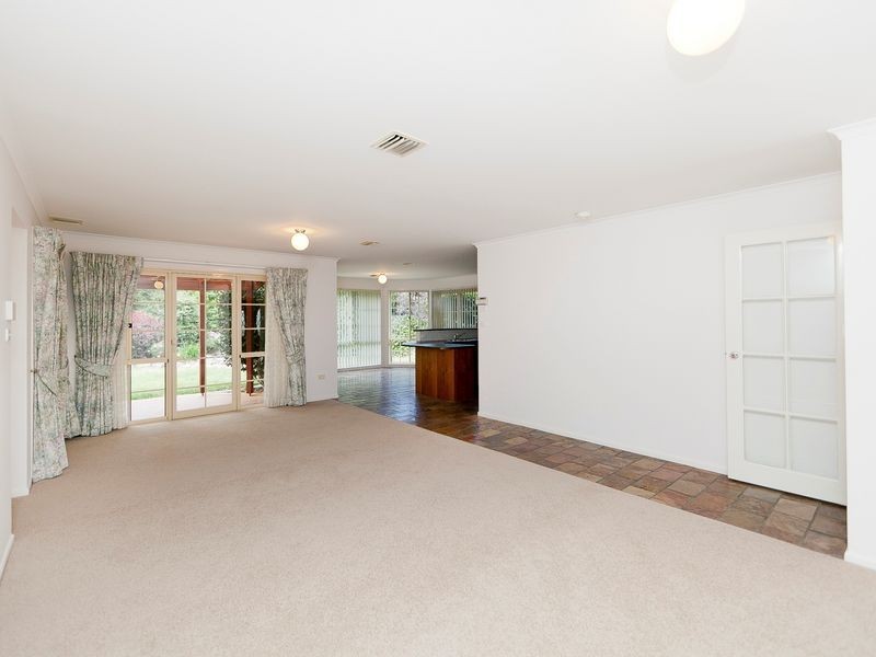33 Russell Drysdale Crescent, Conder ACT 2906