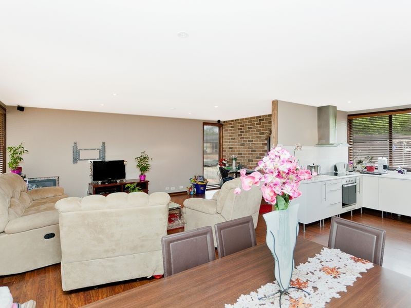 121 Harrington Circuit, Kambah ACT 2902