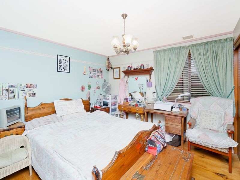 66 Bosworth Circuit, Kambah ACT 2902