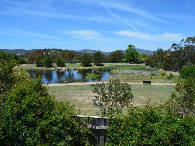 5/16 Hilton Close, Fadden ACT 2904