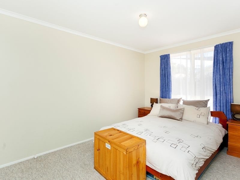 9 Schofield Place, Gordon ACT 2906