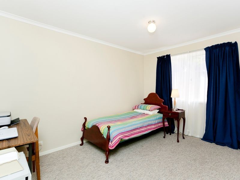 9 Schofield Place, Gordon ACT 2906