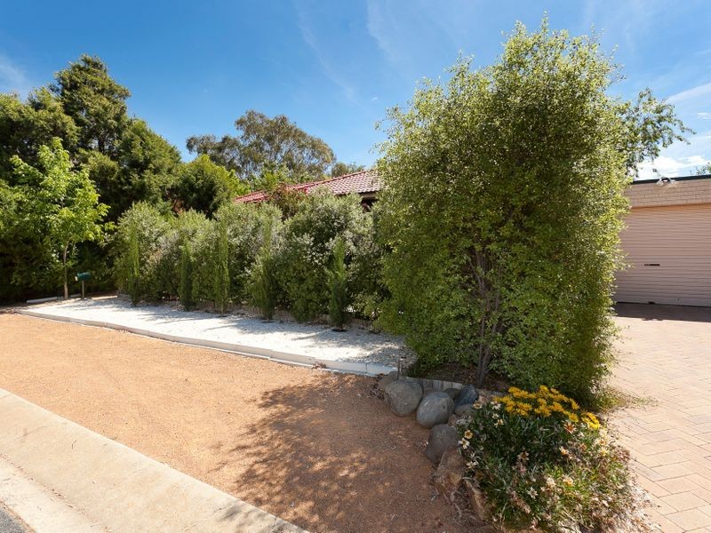1 Bullock Circuit, Kambah ACT 2902