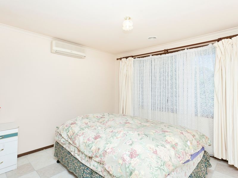 1 Bullock Circuit, Kambah ACT 2902