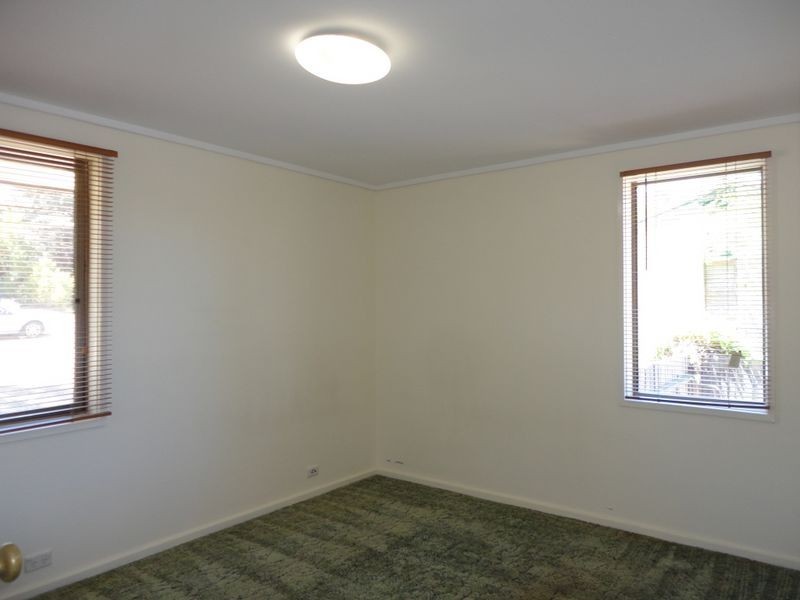 2 Morey Place, Wanniassa ACT 2903