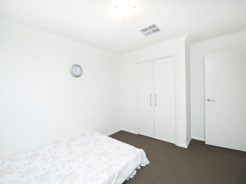 7 Nancy Cato Street, Franklin ACT 2913