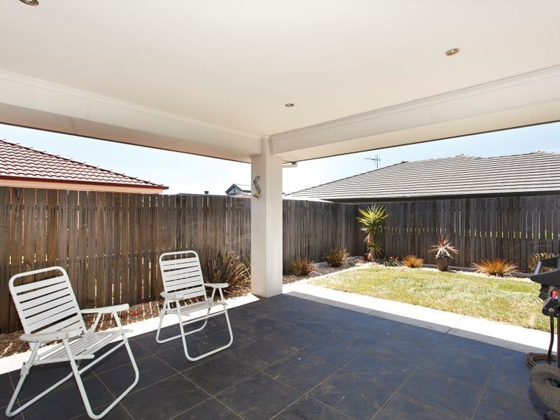 7 Nancy Cato Street, Franklin ACT 2913